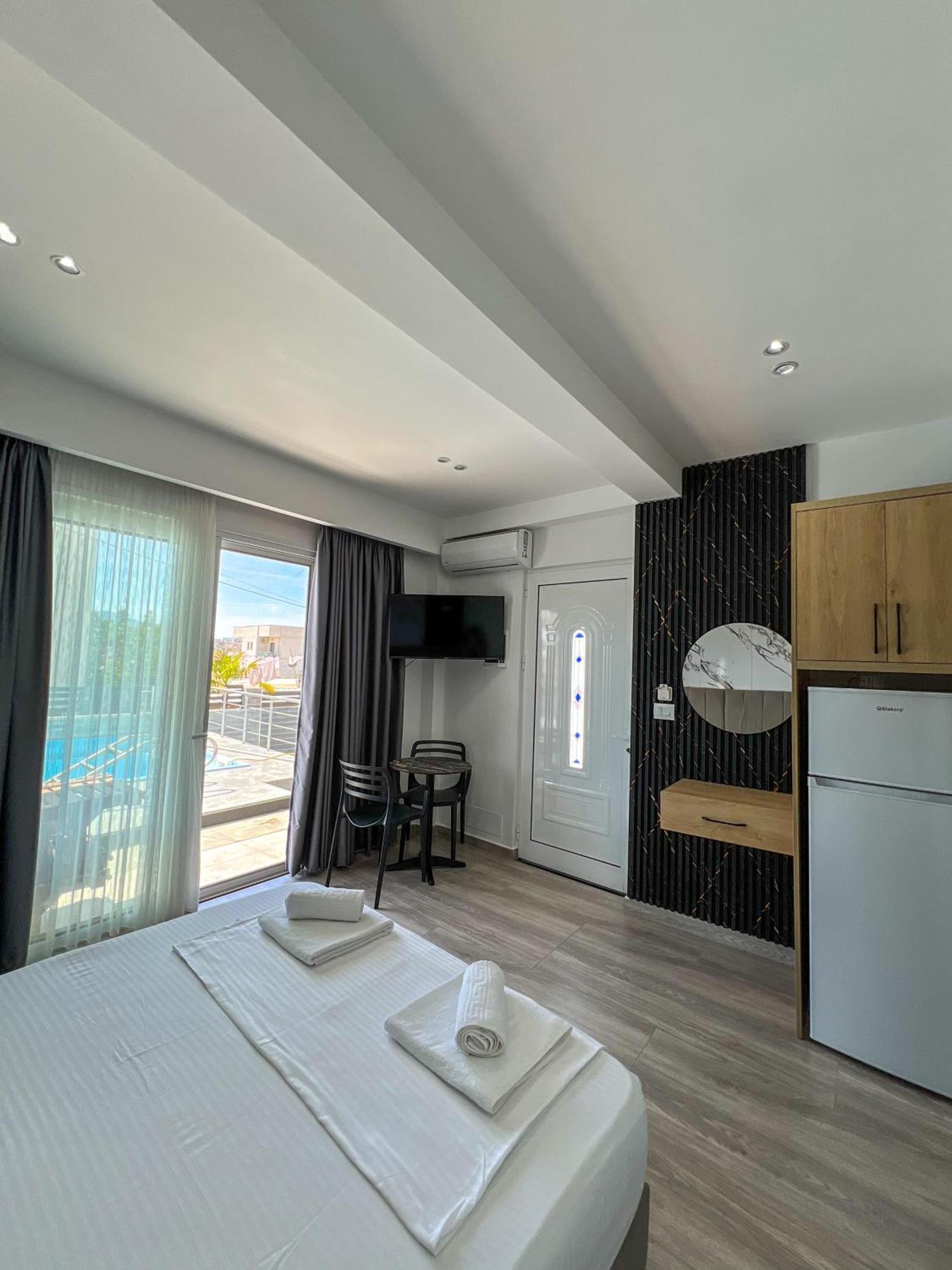 Serenity Apartments Ксаміл Екстер'єр фото
